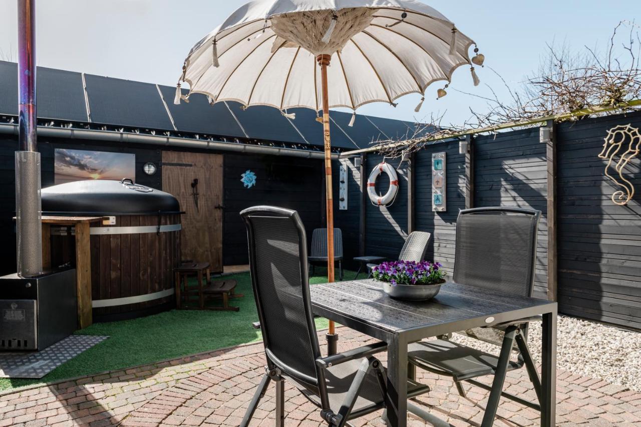 Strandhuis De Zeeparel Met Hottub Petten Zewnętrze zdjęcie